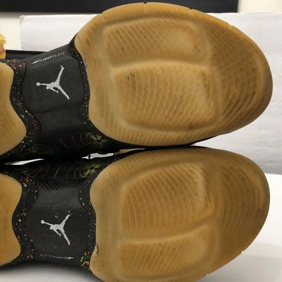 AIR JORDAN 28 CHRISTMAS BASKETBALL SNEAKERS MENS SIZE 9.5 - Picture 15 of 16